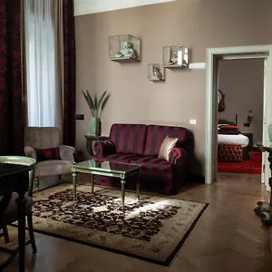 grand-hotel-et-de-milan.italymilanhotels.net/